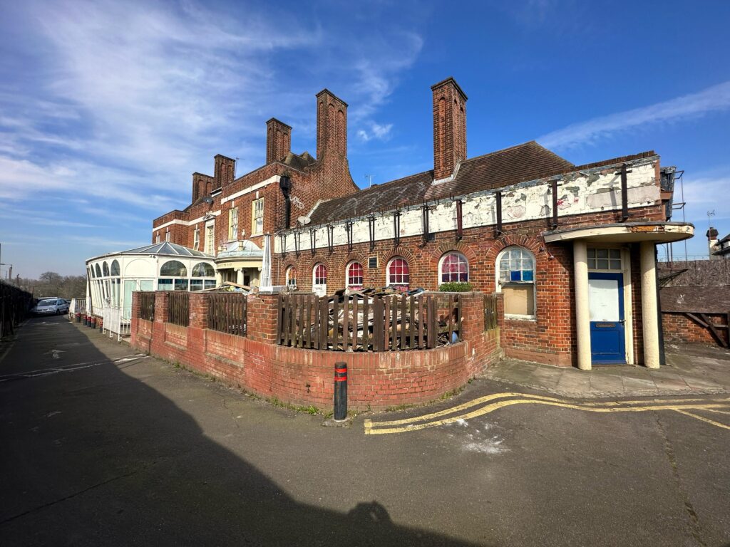 The public house is arranged over ground floor and basement. The upper parts are staff accommodation. The property is in shell condition. It has the following approximate net internal floor areas:-  Ground 3,200 sq ft; Basement 1,300 sq ft, Garden 4,500 sq ft.