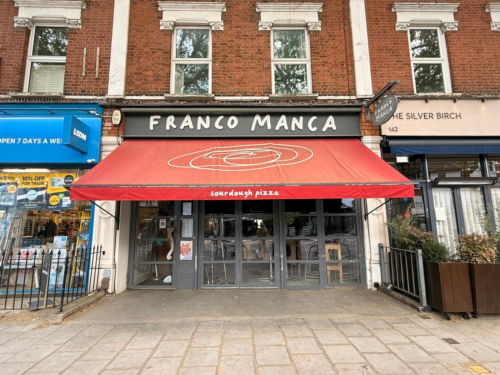The premises are arranged over ground floor and basement and benefit from existing restaurant M&E and extraction. The premises are fitted as a turnkey pizza restaurant but would suit a variety of operating styles. In addition there is an attractive area of outside seating.Ground Floor - 1,455 sq ft; Basement - 1,250 sq ft